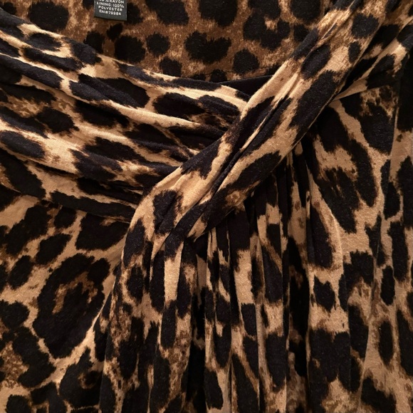 Black Label by Chico’s leopard maxi skirt. Size 1 (Chico’s sizing) - Picture 6 of 10